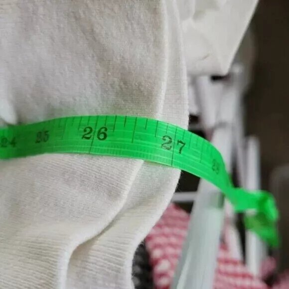 Vintage ACME Looney Tunes Sweatshirt with All The Gang!  Unisex Size Large - Picture 10 of 12